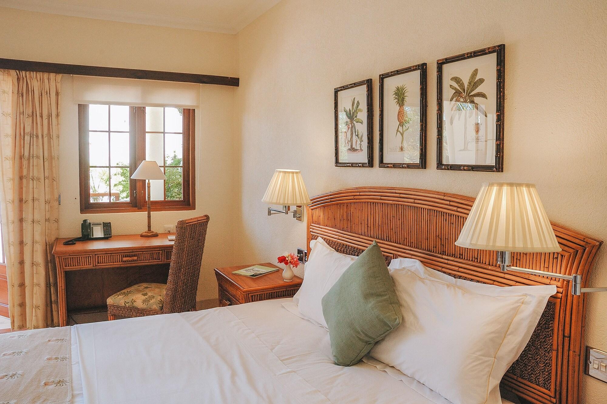 Bequia Beach Port Elizabeth Exterior photo