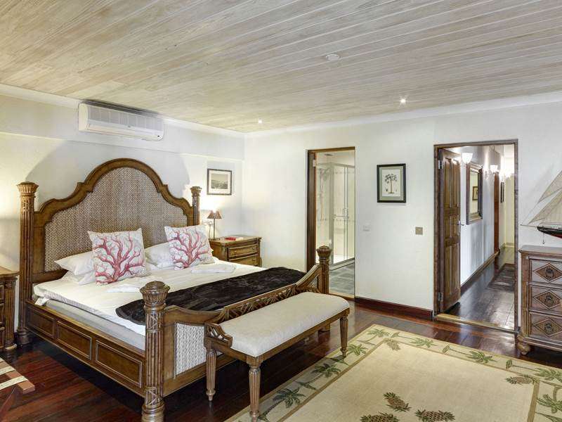 Bequia Beach Port Elizabeth Room photo